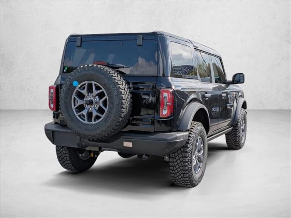 New 2025 Ford Bronco Badlands SUV