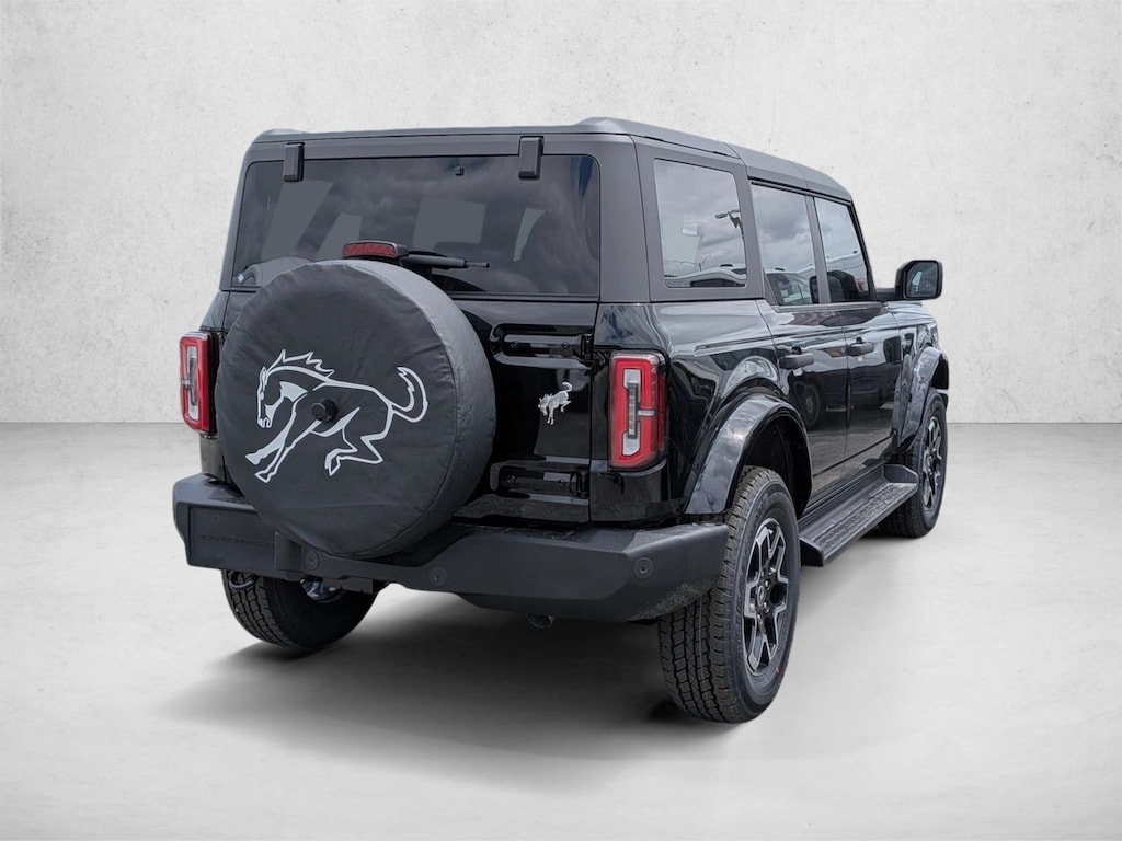 New 2026 Ford Bronco Outer Banks SUV