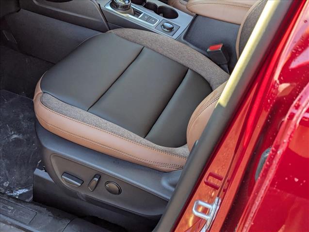 2025 Ford Bronco Sport Outer Banks photo 4