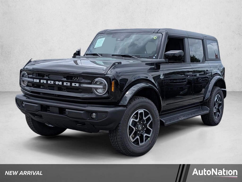 New 2026 Ford Bronco Outer Banks SUV