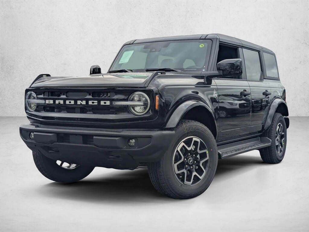 New 2026 Ford Bronco Outer Banks SUV