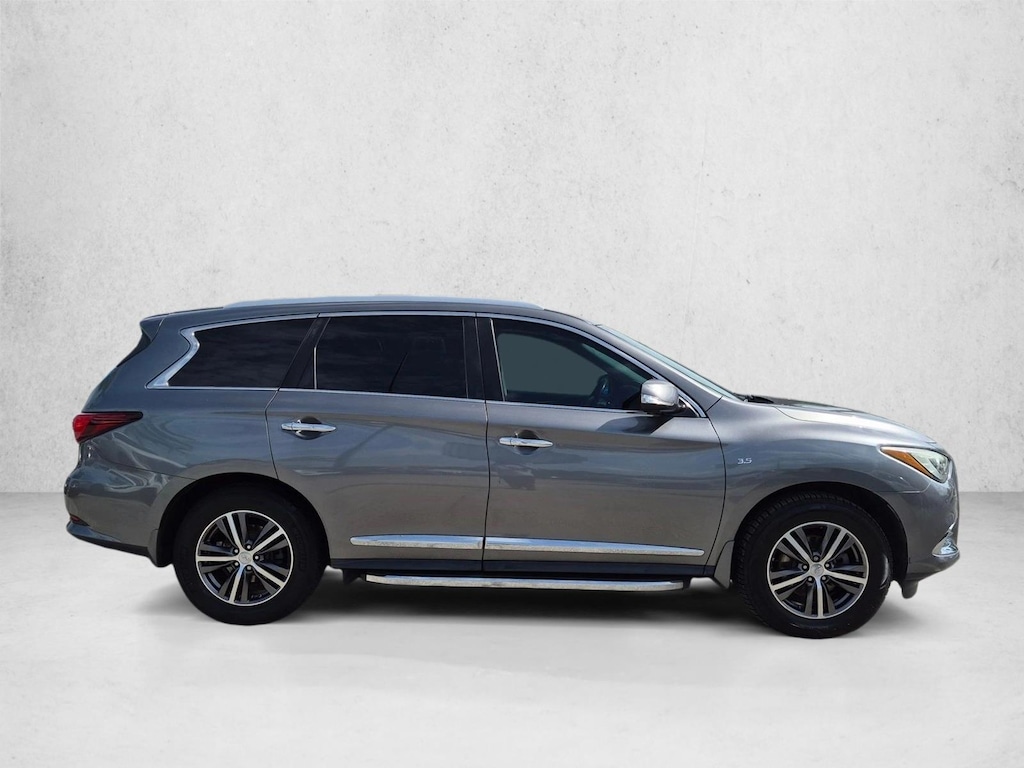 Used 2017 INFINITI QX60 SUV