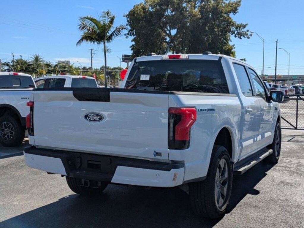 New 2025 Ford F-150 Lightning Flash Truck SuperCrew Cab