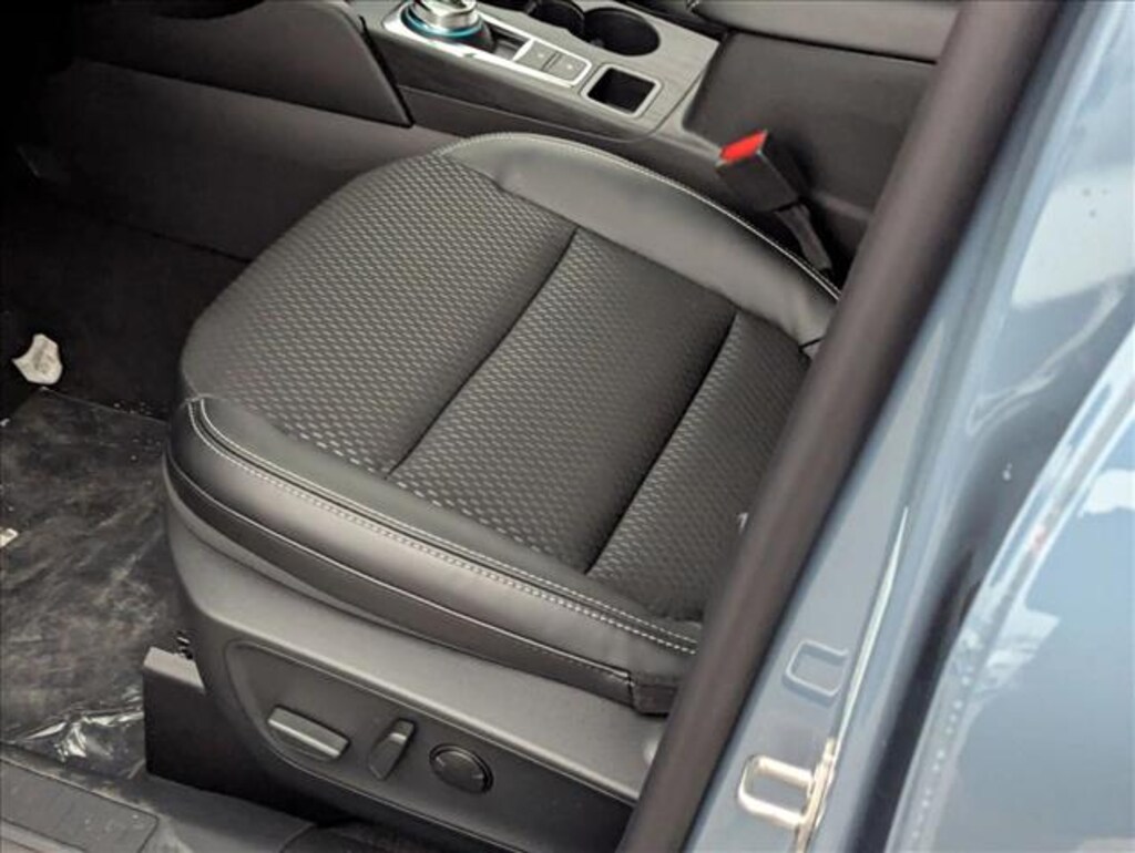 New 2026 Ford Escape PHEV SUV