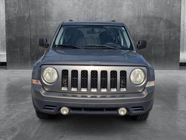 2014 Jeep Patriot Sport photo 2