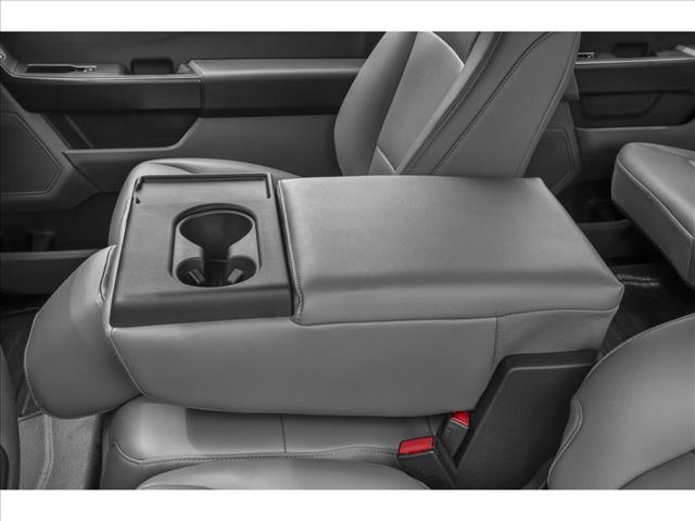 2025 Ford F-150 XL photo 2