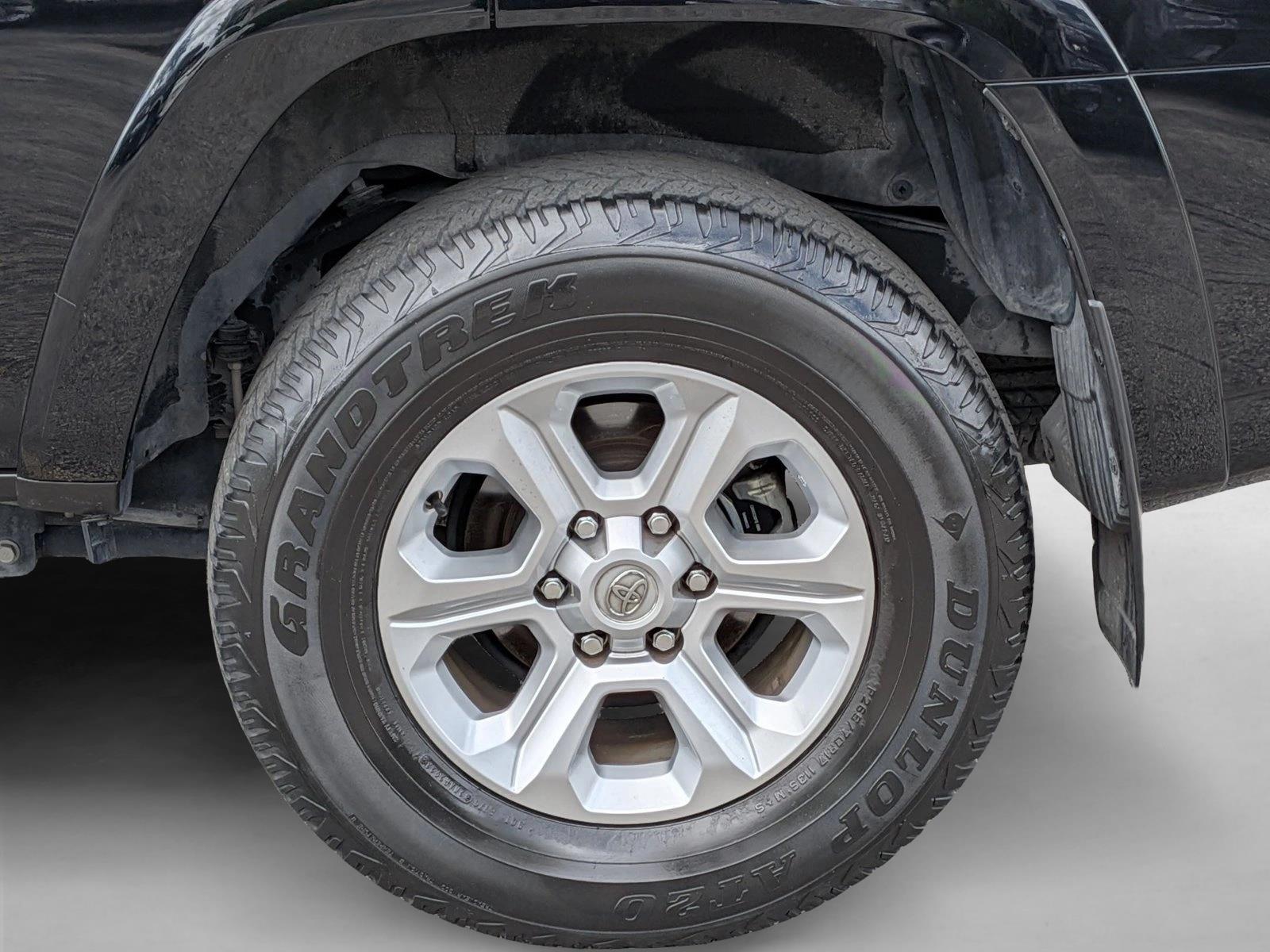 2023 Toyota 4Runner SR5 Premium - Photo 23