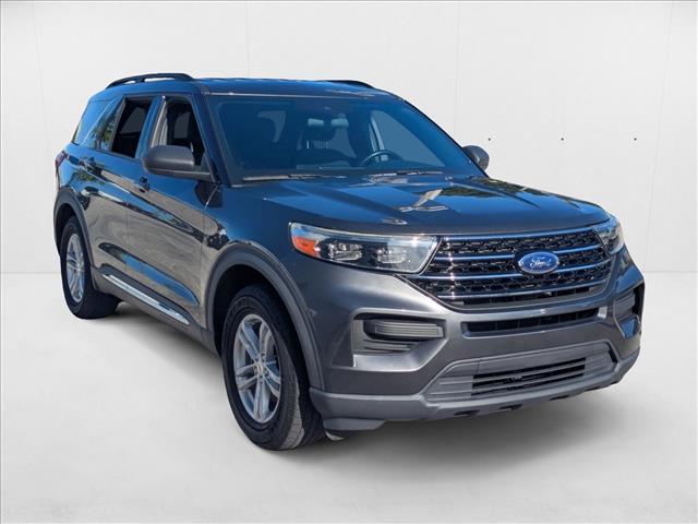 2020 Ford Explorer XLT photo 3