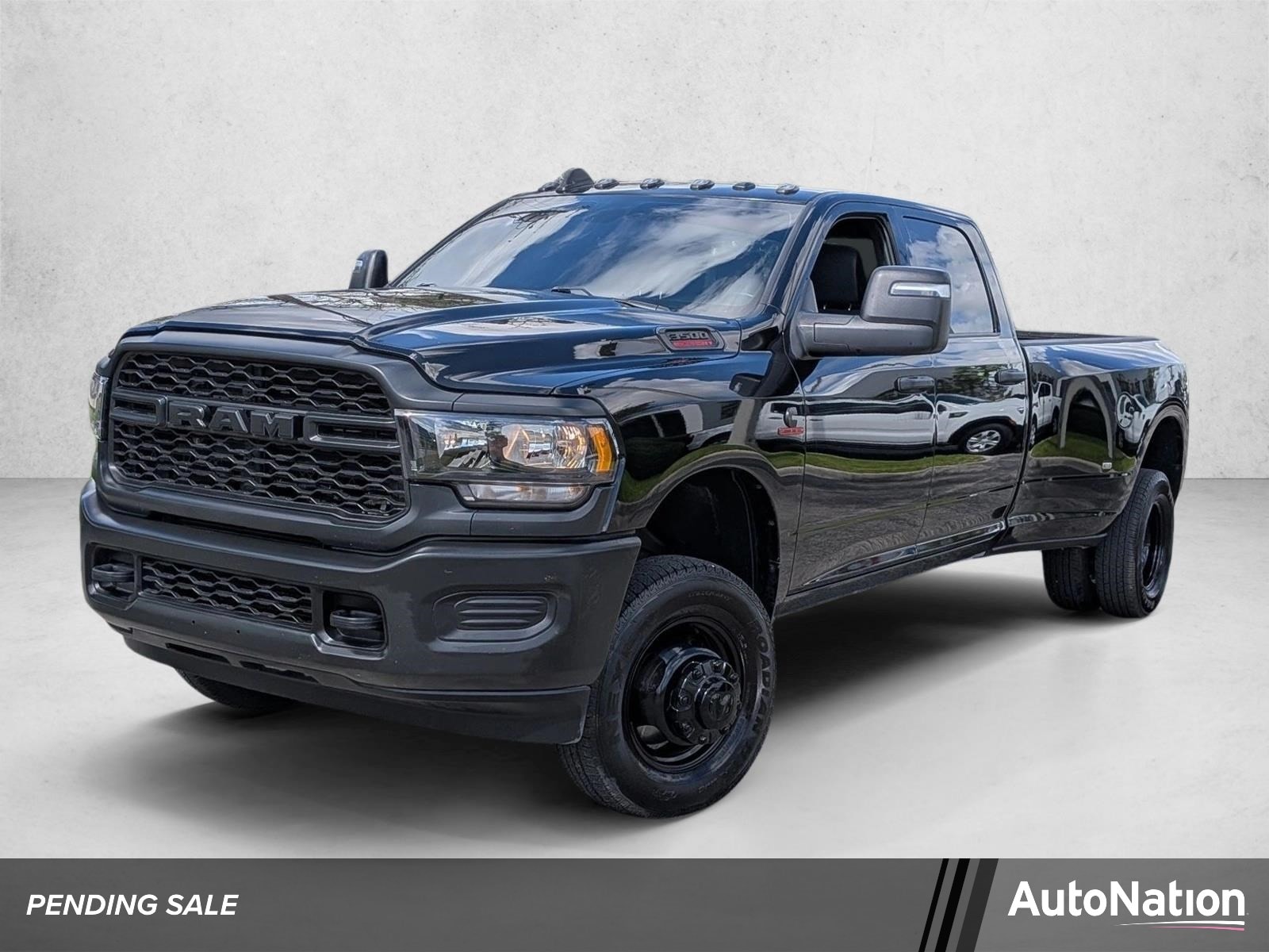 2023 RAM 3500 Tradesman 4X4 Crew Cab LWB's photo