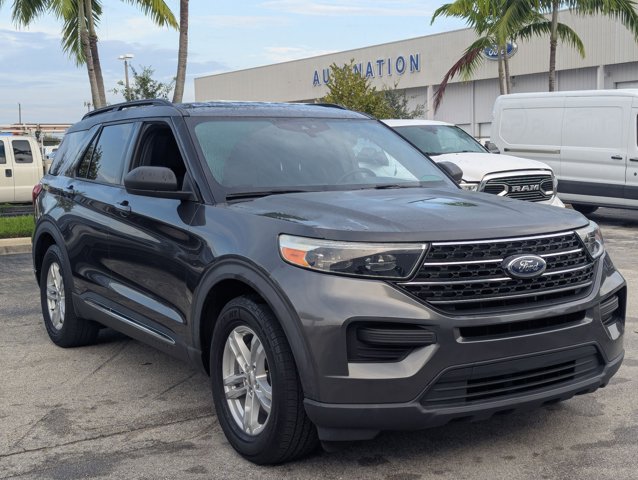 2020 Ford Explorer XLT photo 2