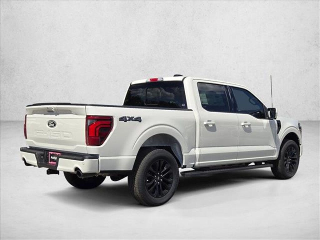 New 2025 Ford F-150 LARIAT Truck SuperCrew Cab