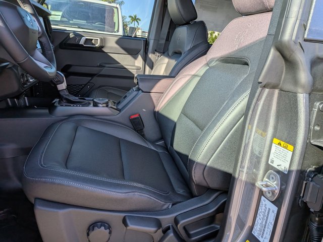 2025 Ford Bronco Big Bend photo 4