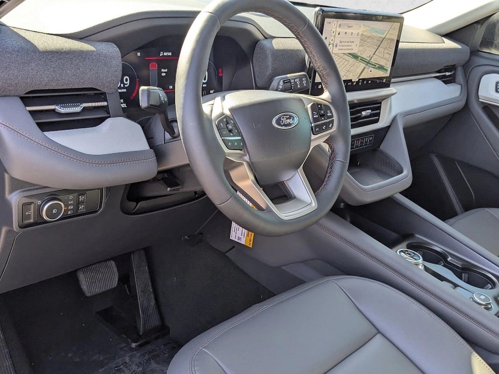 New 2026 Ford Explorer Active w/200A Pkg SUV