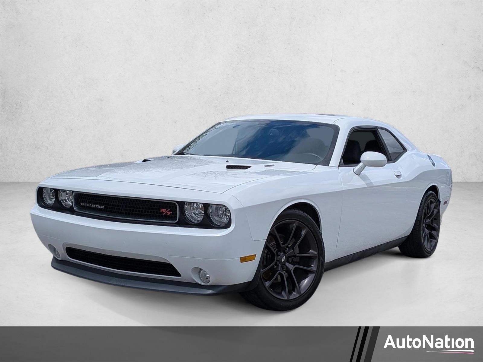 2013 Dodge Challenger R/T's photo