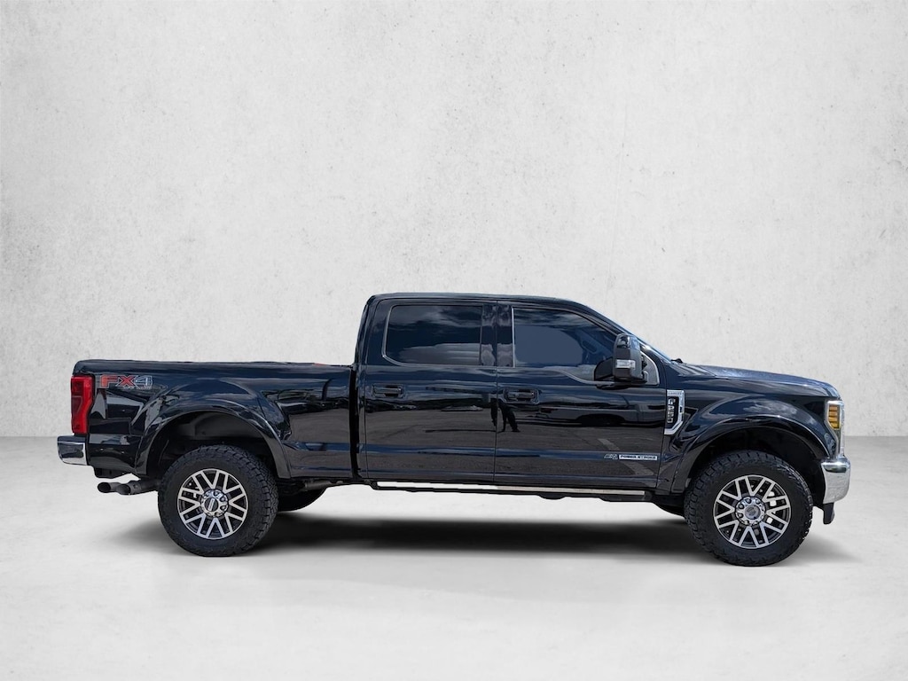 Certified 2018 Ford F-250 LARIAT Truck Crew Cab