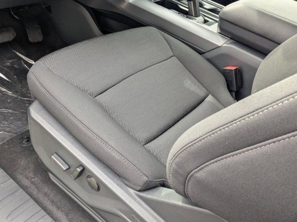 New 2025 Ford F-150 XLT Truck SuperCrew Cab