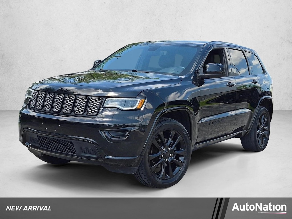 Used 2020 Jeep Grand Cherokee Altitude SUV