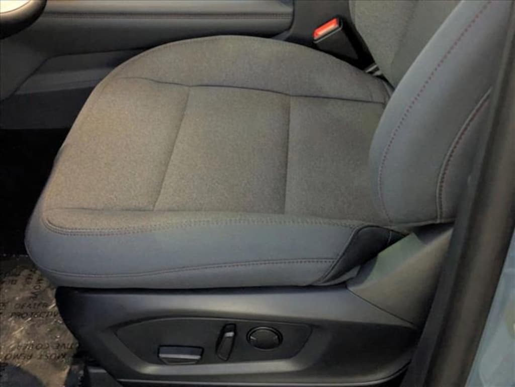 New 2026 Ford Explorer Active w/200A Pkg SUV