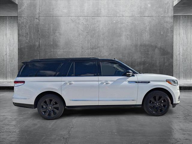 2024 Lincoln Navigator Black Label photo 4