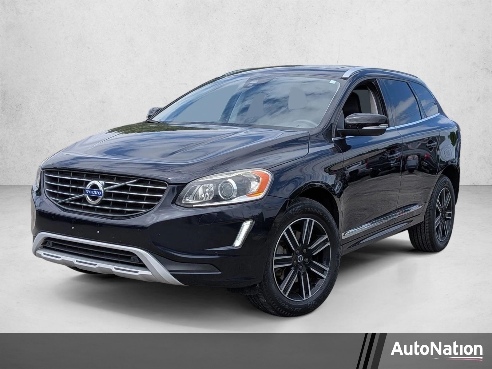 2017 Volvo XC60 T5 Dynamic's photo