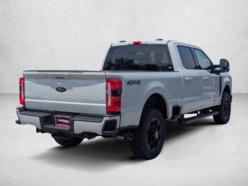 New 2026 Ford F-250 XLT Truck Crew Cab