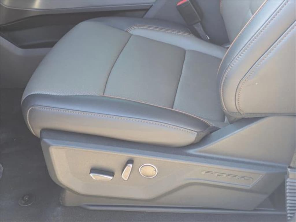 New 2025 Ford F-150 LARIAT Truck SuperCrew Cab