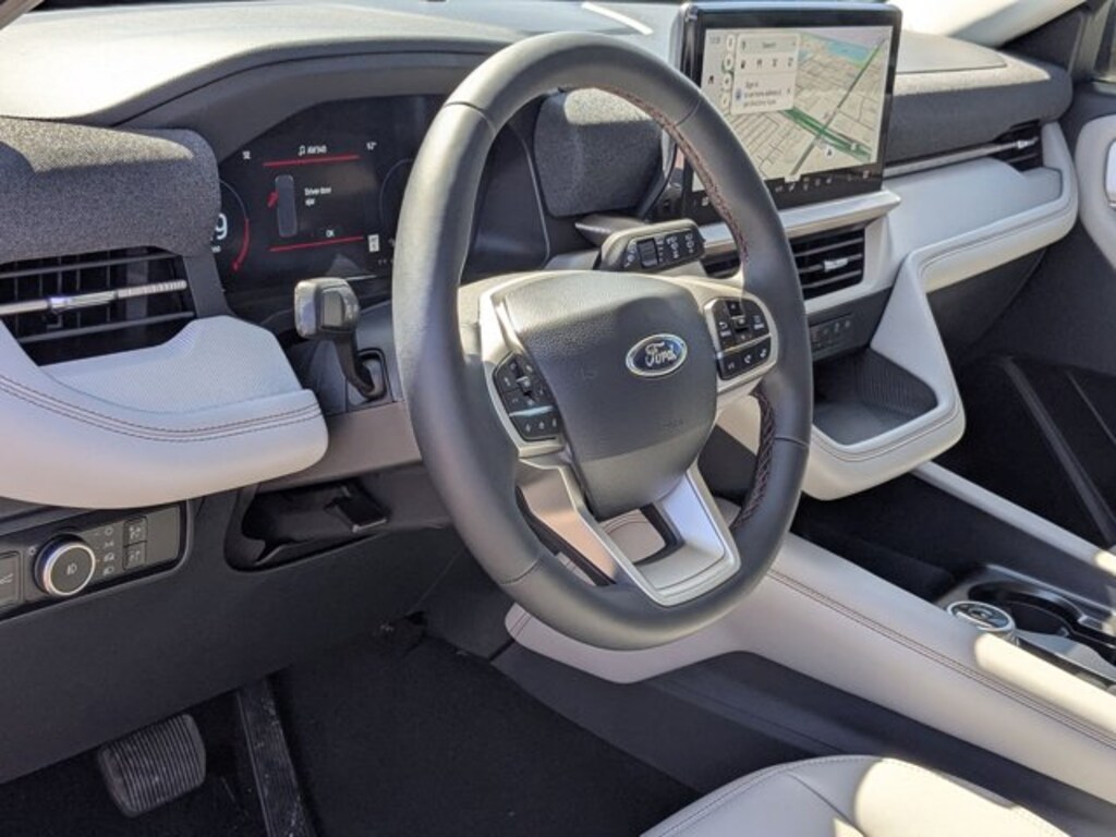 New 2026 Ford Explorer Active w/200A Pkg SUV