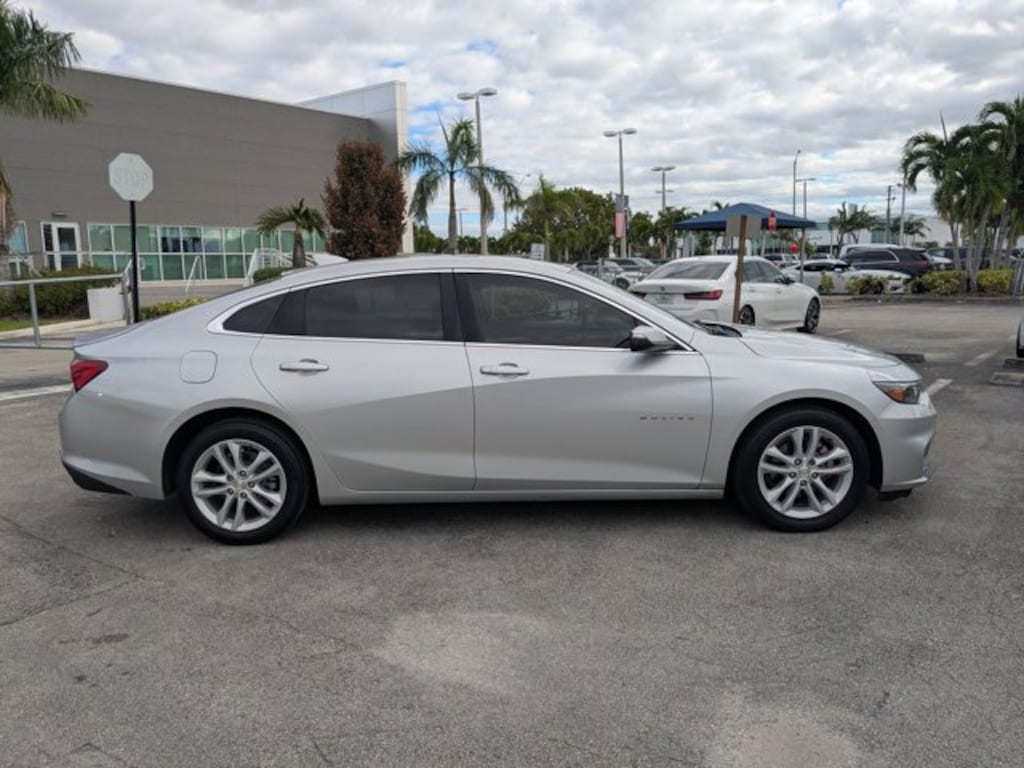 Used 2018 Chevrolet Malibu LT Sedan