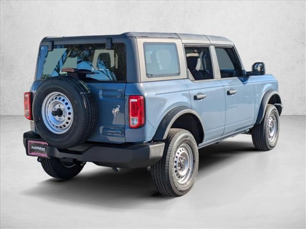 New 2025 Ford Bronco Base SUV