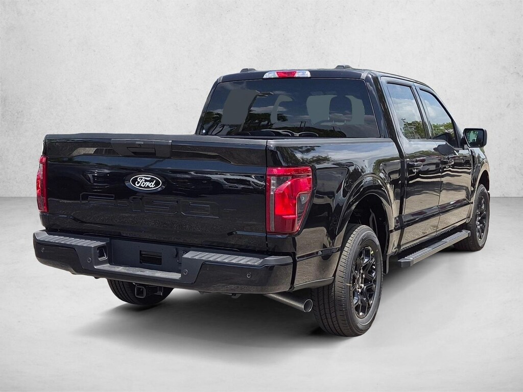 New 2026 Ford F-150 XLT Truck SuperCrew Cab