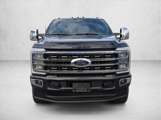2024 Ford F-350 King Ranch photo 2