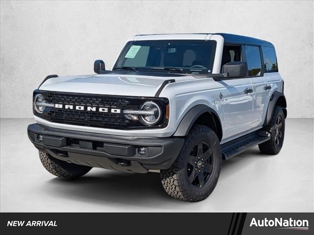 2025 Ford Bronco 4-Door Outer Banks's photo