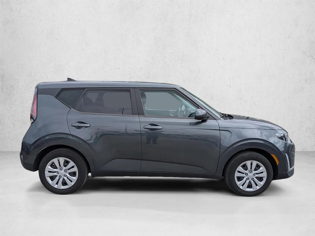 Used 2024 Kia Soul LX Hatchback