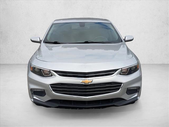 2018 Chevrolet Malibu 1LT photo 2