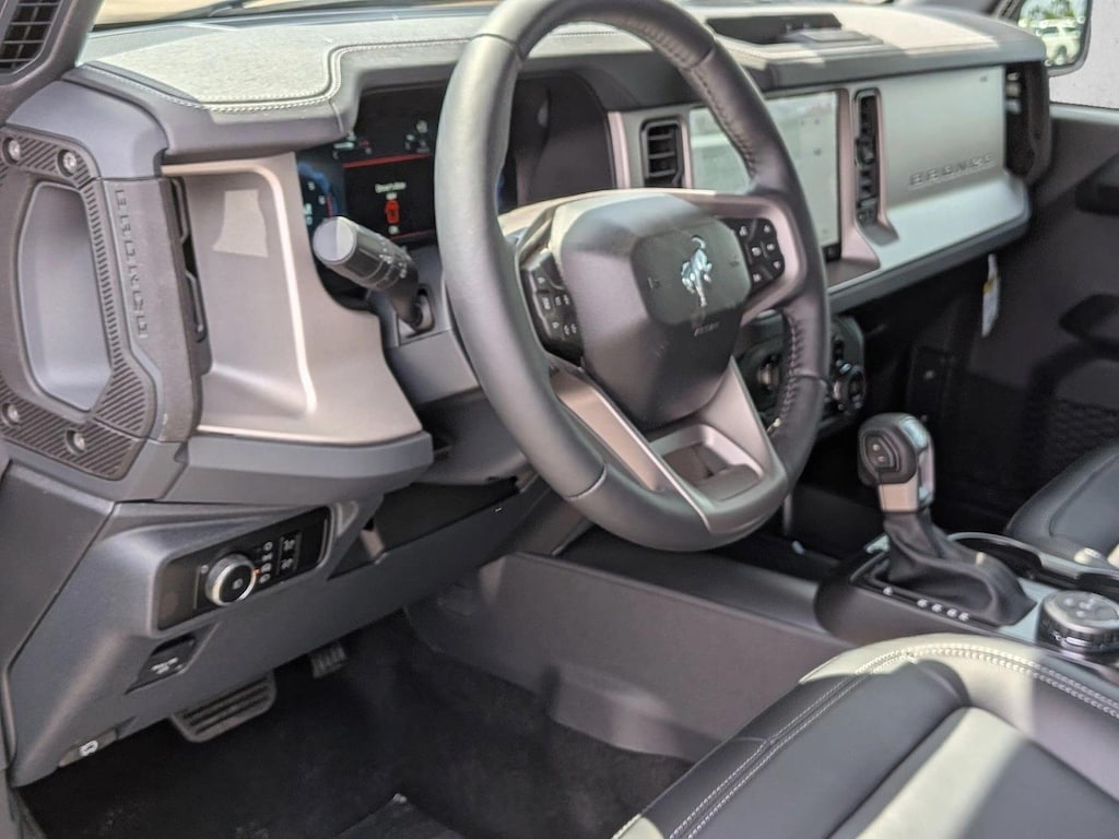 New 2026 Ford Bronco Outer Banks SUV