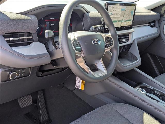 2026 Ford Explorer photo 2