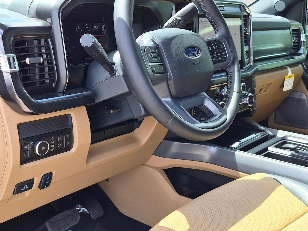 New 2027 Ford F-350 LARIAT Truck Crew Cab