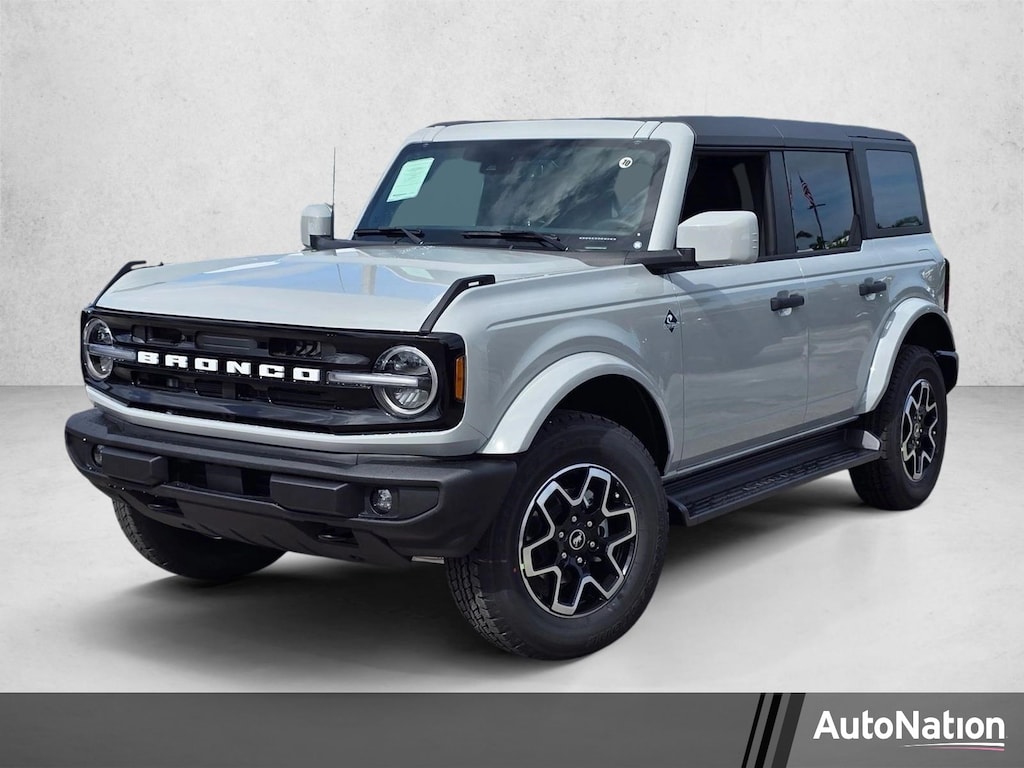 New 2026 Ford Bronco Outer Banks SUV