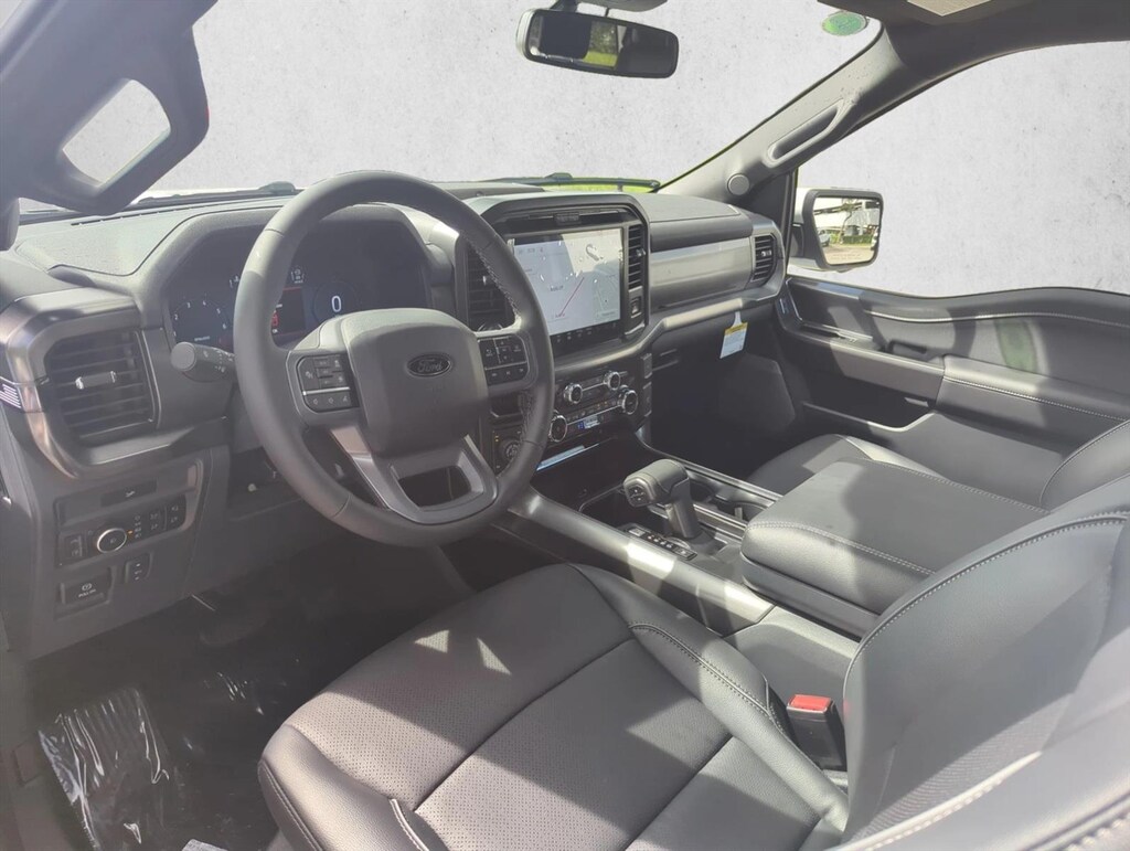 New 2026 Ford F-150 LARIAT Truck SuperCrew Cab
