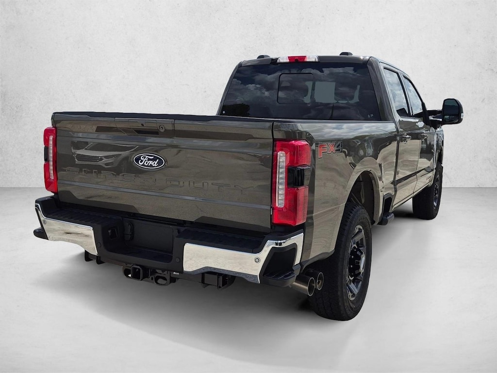 New 2027 Ford F-350 LARIAT Truck Crew Cab