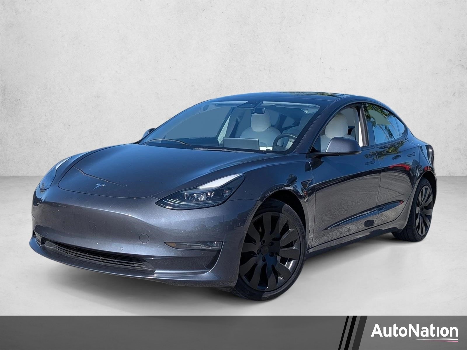 2022 Tesla Model 3 Long Range Dual Motor All-Wheel Drive's photo