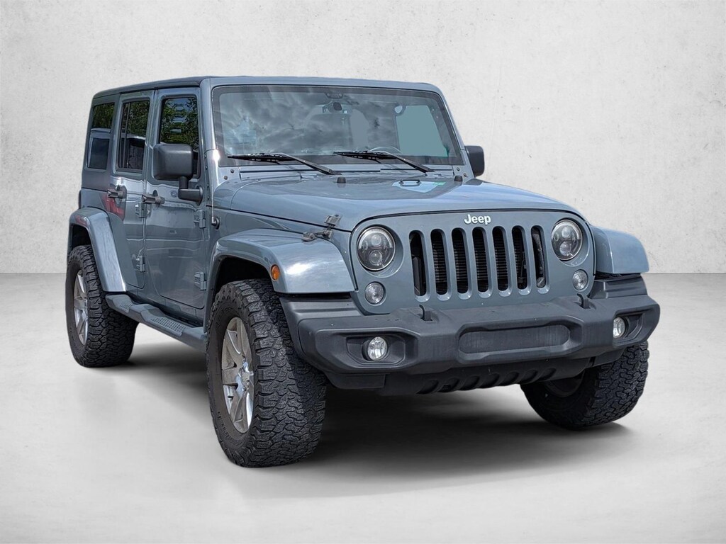 Used 2014 Jeep Wrangler Unlimited Sahara SUV