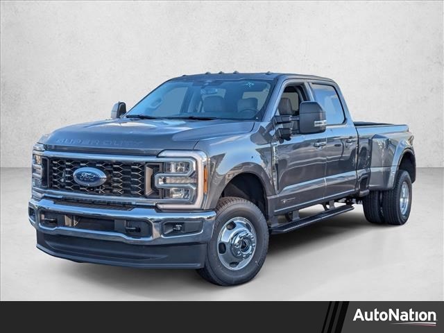 2026 Ford F-350 Super Duty XLT's photo