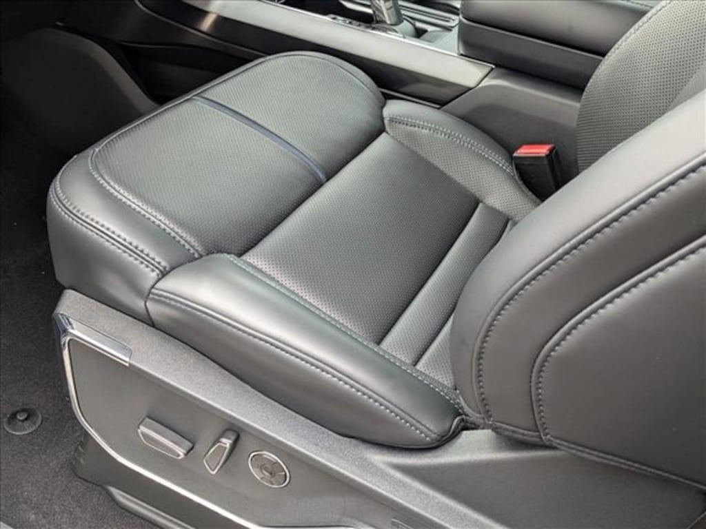 New 2025 Ford F-150 Platinum Truck SuperCrew Cab