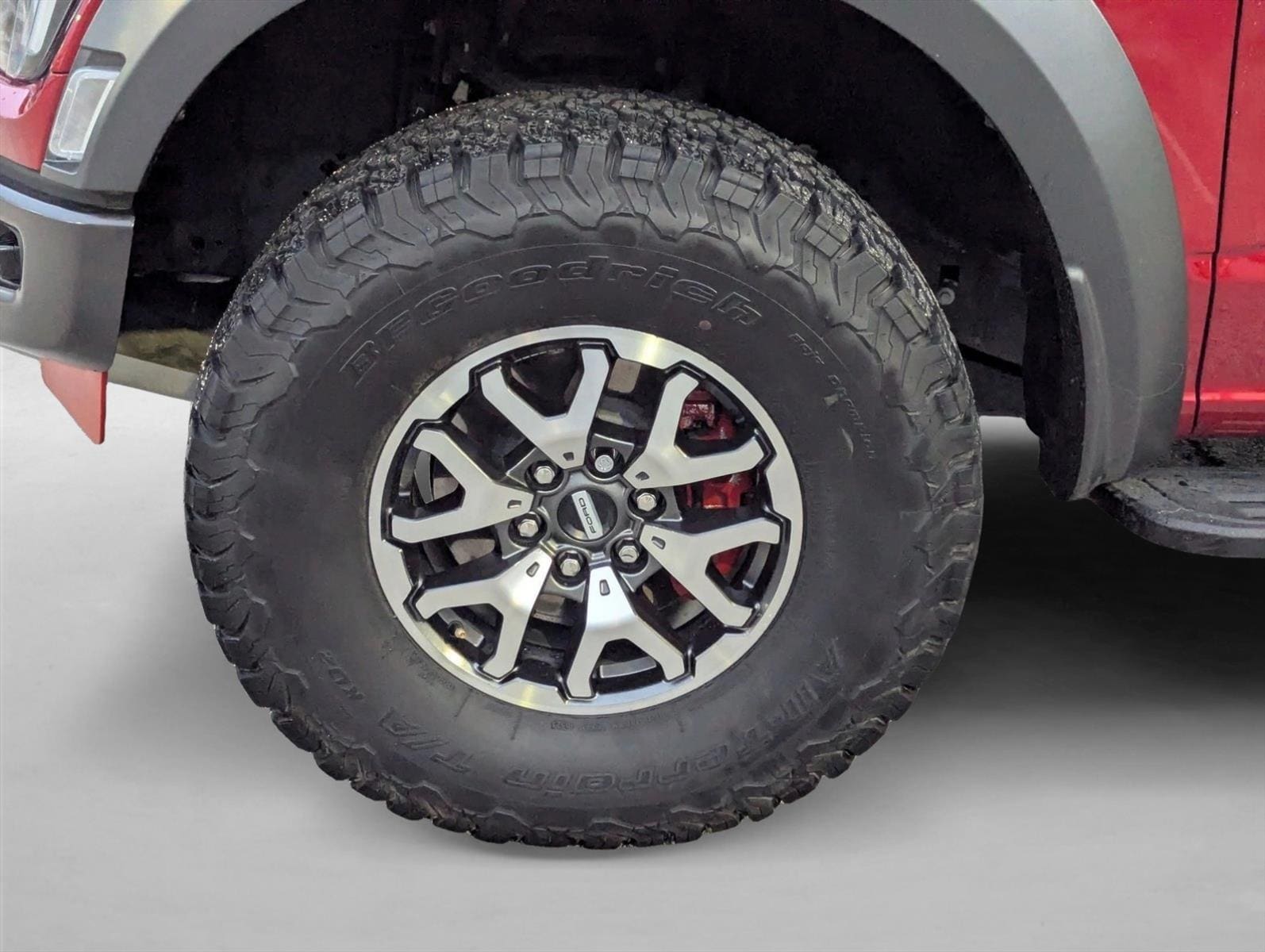 2023 Ford F-150 Raptor - Photo 25