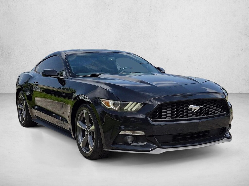 Used 2016 Ford Mustang V6 Coupe
