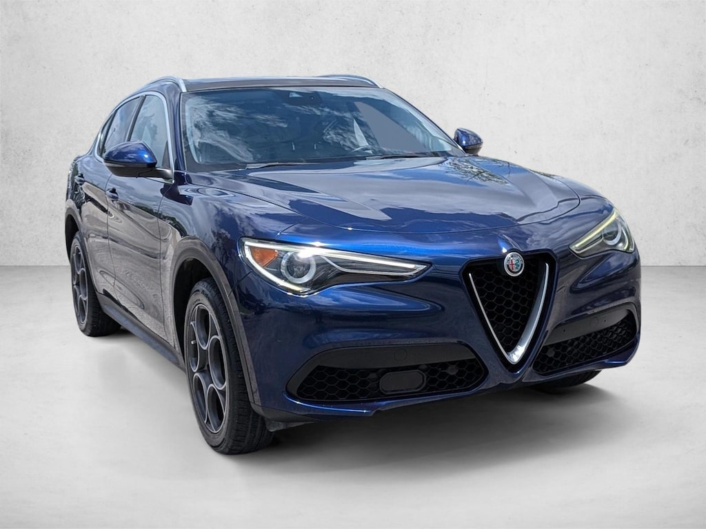 Used 2018 Alfa Romeo Stelvio Ti SUV