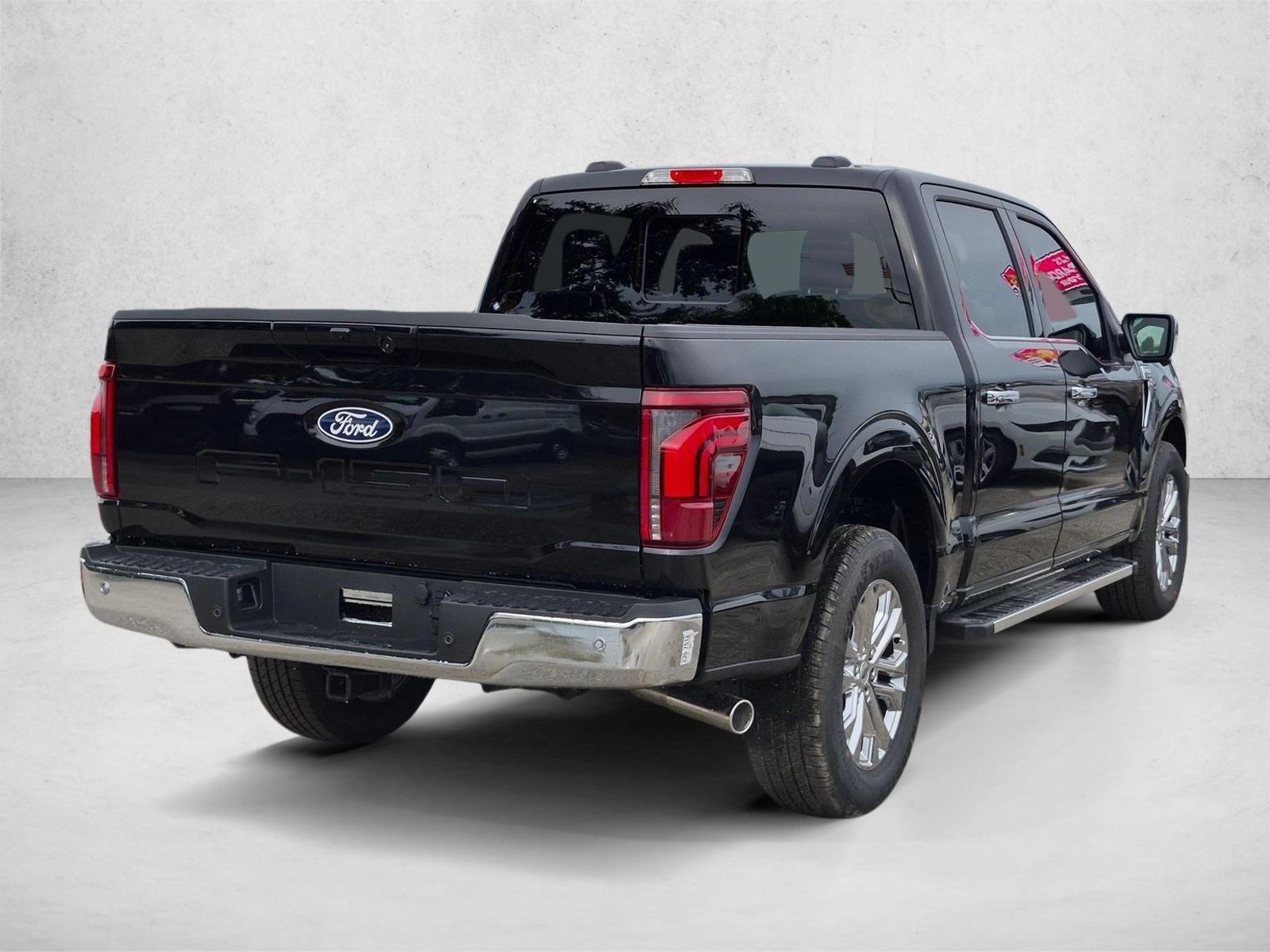 New 2026 Ford F-150 LARIAT Truck SuperCrew Cab