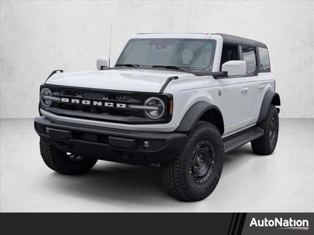 New 2025 Ford Bronco Outer Banks SUV