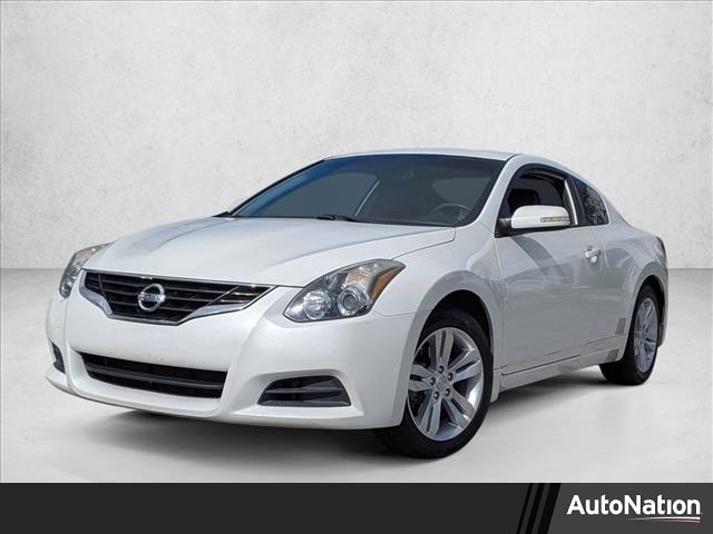 2013 Nissan Altima Coupe S
